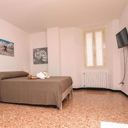 Amazing Apartment In Albenga With Wifi Exterior foto