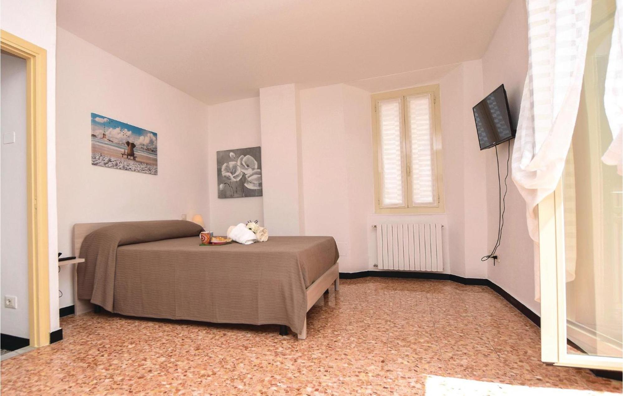 Amazing Apartment In Albenga With Wifi Exterior foto